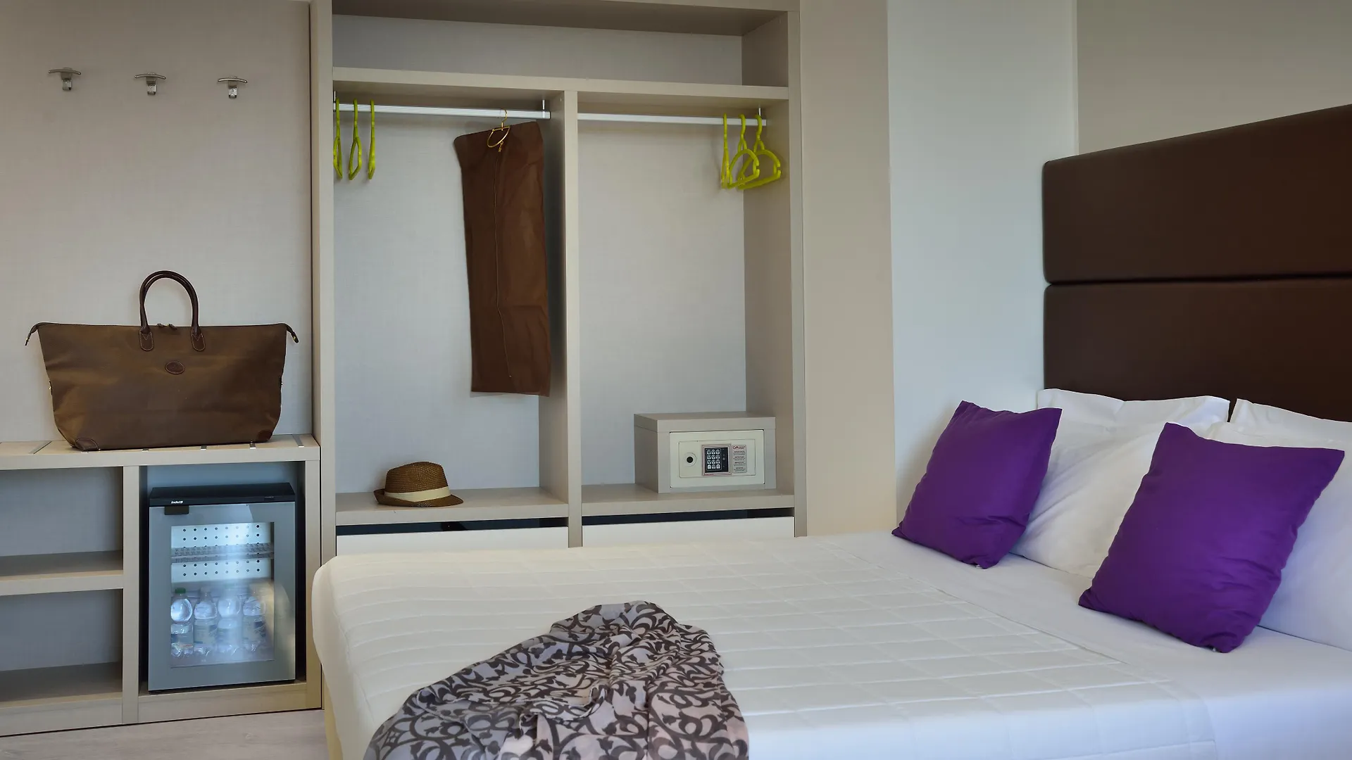 Hotel Boemia Riccione 4*,  Italy