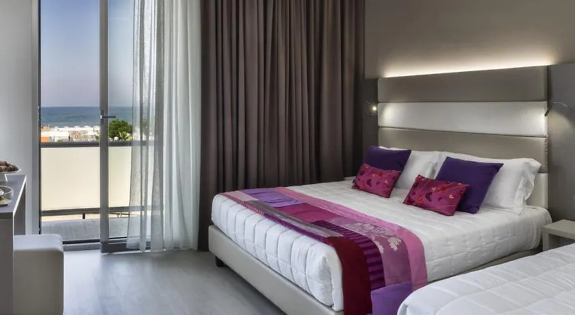 Hotel Boemia Риччоне Италия